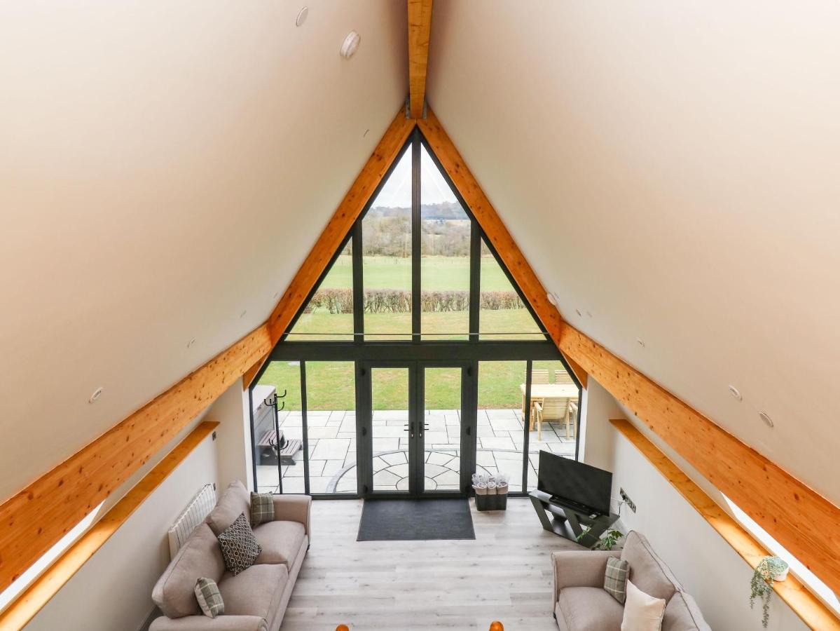 Hill Radnor - The Sheepfold Villa Llandrindod Wells Exterior foto